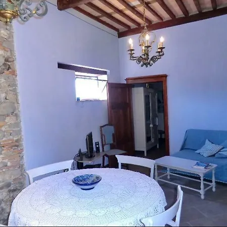 Terrazza Nel Centro Storico Tatil Evi Barga